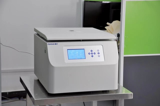 İyi bir fiyat. 2000ml(4x500ml) Büyük kapasiteli Düşük hızlı Laboratuvar Santrifüjü çevrimiçi