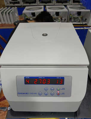 İyi bir fiyat. TDZ5-WS 5000rpm Düşük Hızlı Santrifüj Büyük Kapasiteli çevrimiçi