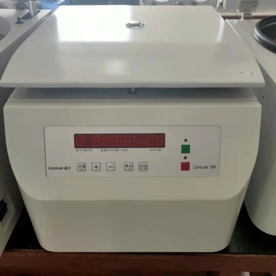 İyi bir fiyat. 6 Tüplü Yüksek Hızlı Laboratuvar Santrifüj Makinesi 15000 Rpm 50ml çevrimiçi